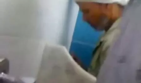 Malaikat dalam lingerie situs bokep mp4 cantik melakukan hubungan seks romantis dengan Tarzan