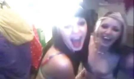 Si rambut kumpulan video bokep 2018 full album mp4 merah bergairah seksi Alexis Adams akan bercinta dengan macho