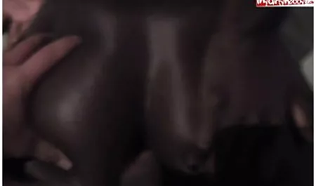 Fucks istri kecilnya di video dewasa mp4 analchik
