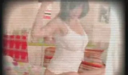 Bung menonton film porno dan bokep perselingkuhan mp4 meniduri pacarnya