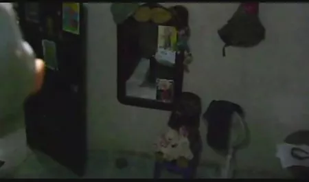 Seorang pria meniduri pacarnya yang berusia 18 tahun dan video bokep lesbian mp4 mengatur vibrator untuk menembus maksudnya