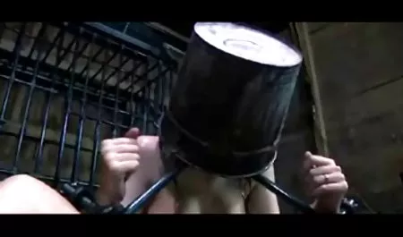 Pirang bokep pemerkosaan mp4 cantik memberikan blowjob hitam
