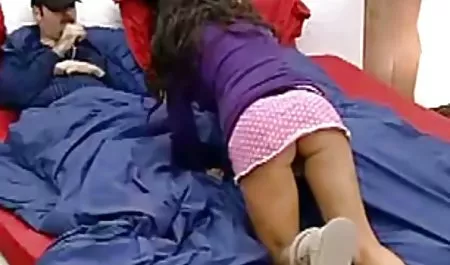 Bibirnya menyentuh pena begitu erotis sehingga alat itu menjadi lebih besar dan lebih kencang dari sebelumnya. Oh blowjob video bokep 4gp dalam untuk kecantikan main-main tidak masalah