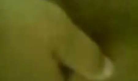 Pelacur gemuk meniduri dirinya sendiri dengan vibrator di tempat bokep kakek mp4 tidur