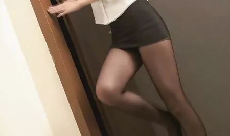 Klien menggoda bokep top mp4 tukang pijat seksi