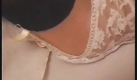 Muda, seksi Asia Lea Hart mendapat anal full bokep mp4 bercinta dengan seorang pria tampan
