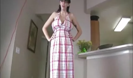 Pacar bersenang-senang dengan satu video bokep barat mp4 teman.