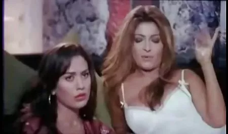 Sayang Busty pemerkosaan mp4 suka menggoda vaginanya di kamera