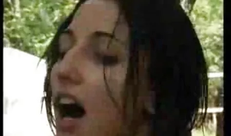Laki-laki gay panas dari Brasil bkep mp4 bercinta di luar ruangan