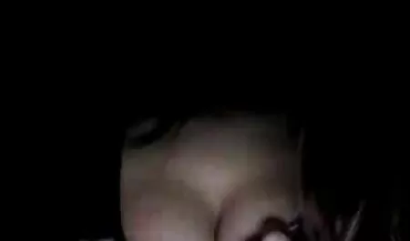Appetizing cewek berambut merah seksi bergairah akan kacau oleh seorang pria hitam bokep smp mp4