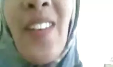 Pasangan video bokep terbaru mp4 cantik bercinta