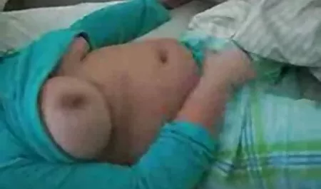Guy bercinta bokep mf4 dengan jalang hitam