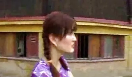 Handjob bokep jawa mp4 berambut merah horny di kamar mandi