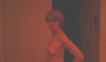 Mengisap video pemerkosaan mp4 penis dari pirang cantik