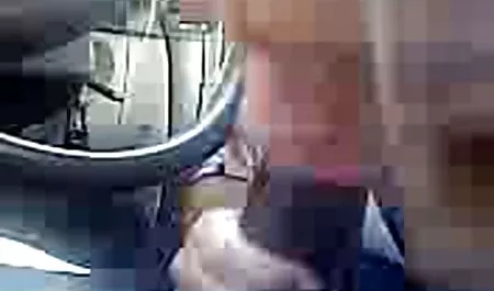 Si pirang, menggunakan lidah dan bibirnya, secara profesional membuat blowjob dan membawa anggota ke kondisi, mulai mengatur melompat di atasnya dalam berbagai mp4 bokep smp pose. Pria itu puas