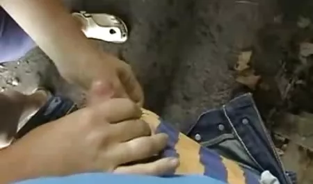 Gadis putih berteriak ayam hitam besar di mulutnya bokep korea hd mp4