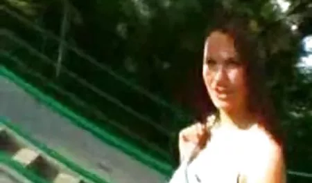 Kecantikan bokep jilbab mp4 menyebar jari vaginanya